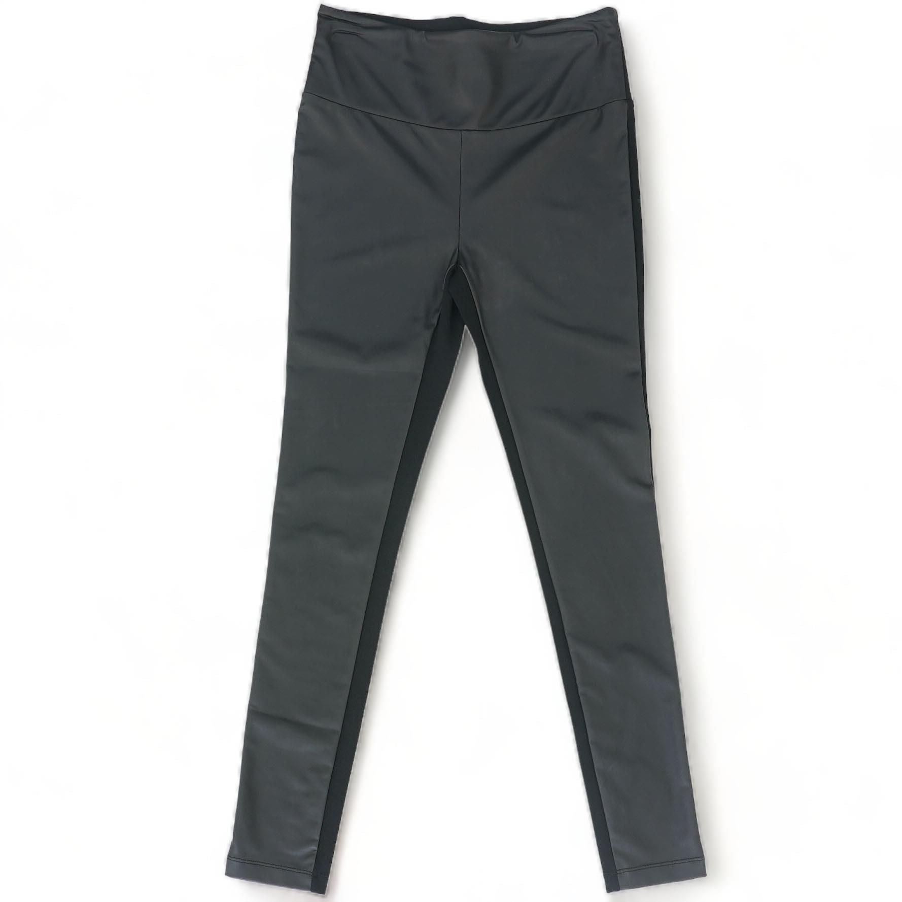 Xersion dark gray relaxed fit cropped athletic pants