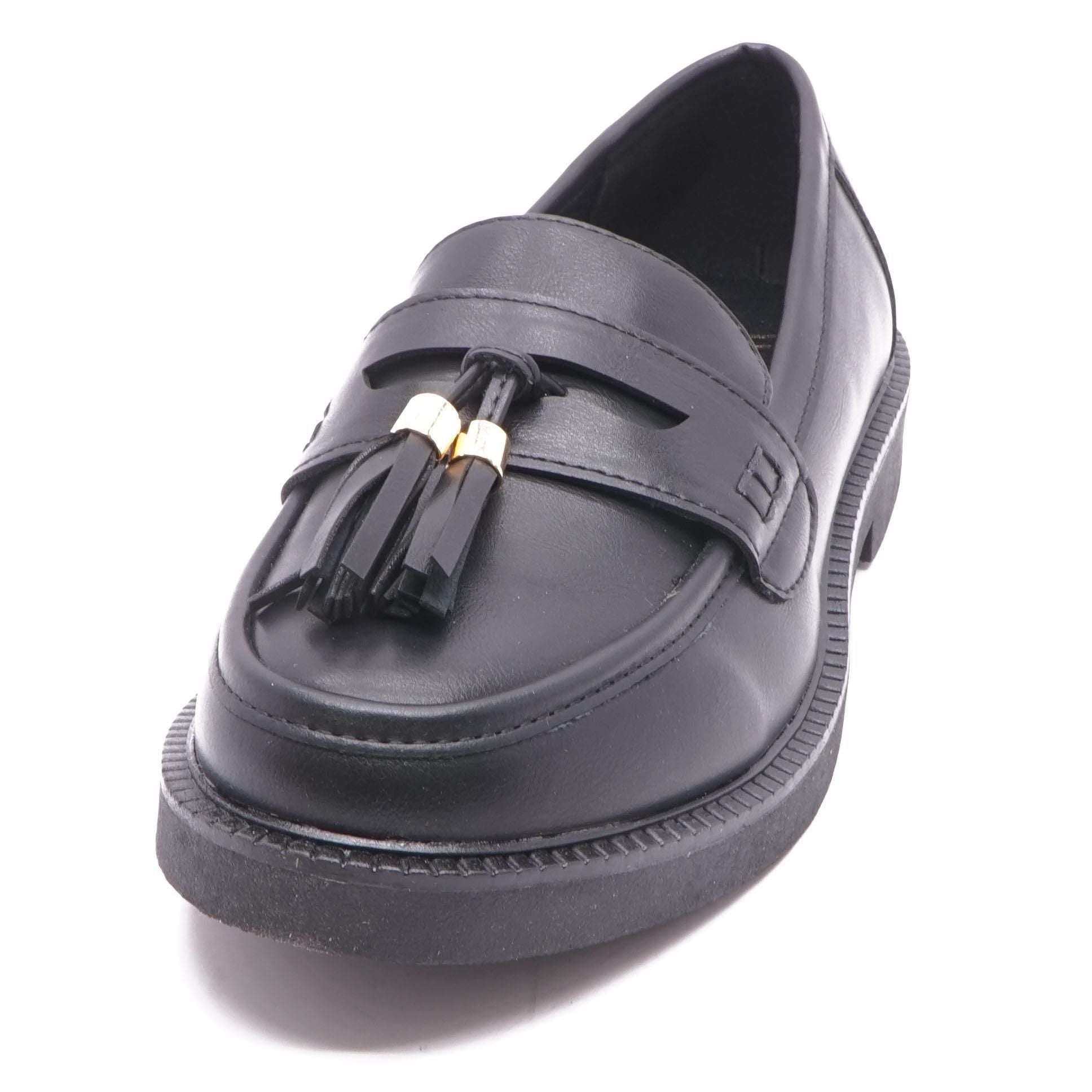 Black Loafer Flats Unclaimed Baggage