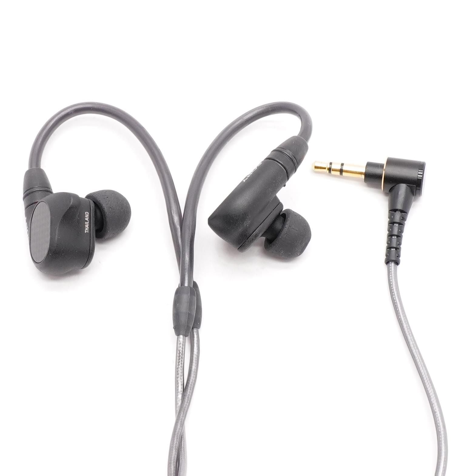 IER-M9 In-Ear Monitor Headphones – Unclaimed Baggage