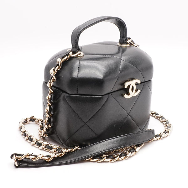 Chanel 2020 Round Vanity Clutch With Chain - Black Crossbody Bags