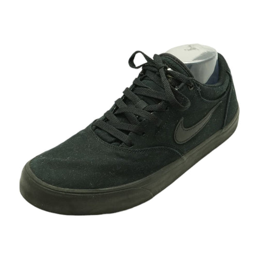 Black Low Top Athletic Shoes