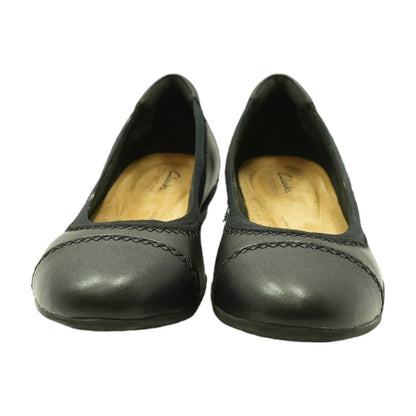 Black Ballet Flats