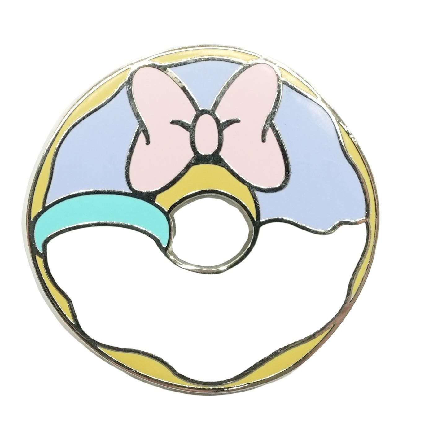 Daisy Duck Donut Pin – Unclaimed Baggage