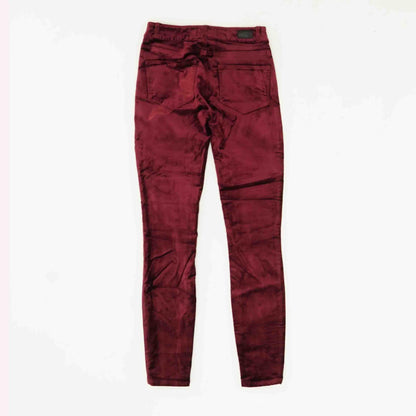 Burgundy Solid Skinny Leg Jeans