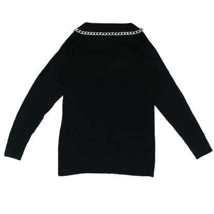 Black Solid V-Neck Sweater