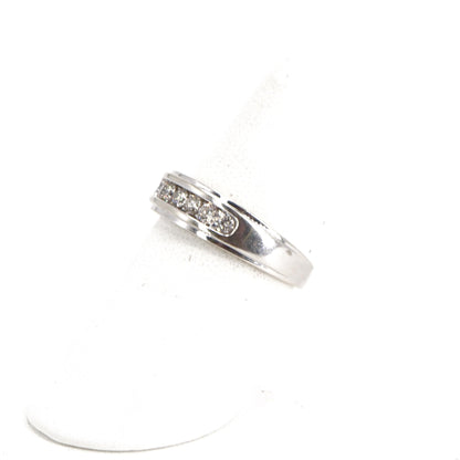 10K White Gold Tapered Shank Channel Set Round Diamond Band with Beveled Edge