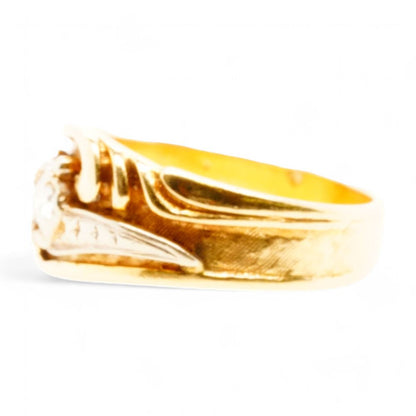 14K Gold Retro Design Diamond Band