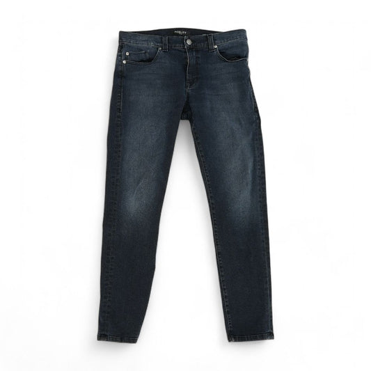 Black Solid Slim Jeans