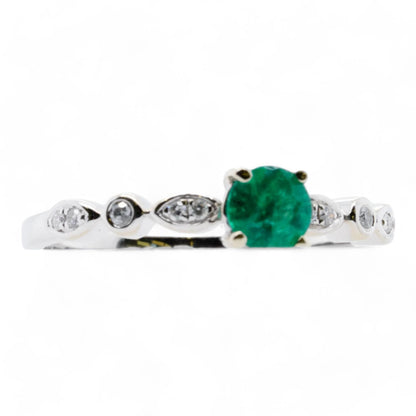 14K White Gold Round Emerald Cocktail Ring With Diamond Accents