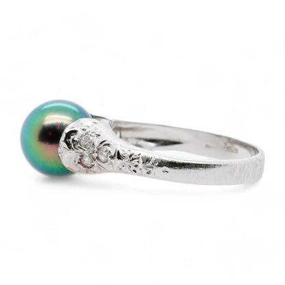 18K White Gold Tahitian Pearl Florentine With Diamond Accents Band