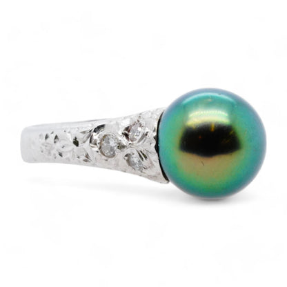 18K White Gold Tahitian Pearl Florentine With Diamond Accents Band