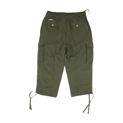 Green Solid Capri Pants