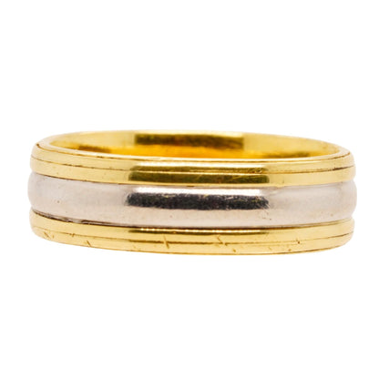 18K Gold Grooved Band With Platinum Center