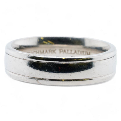 Palladium Comfort Fit Round Band with Ridged Edges