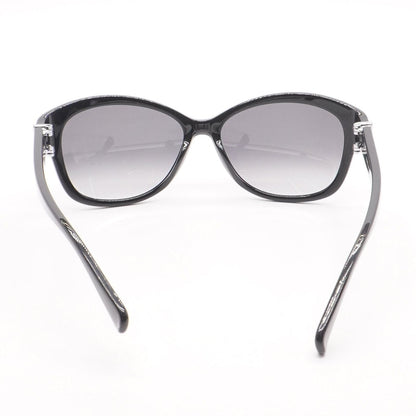 Black DVF591S Square Sunglasses