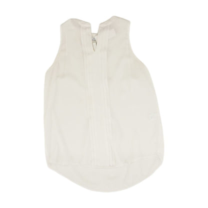 White Solid Sleeveless Blouse