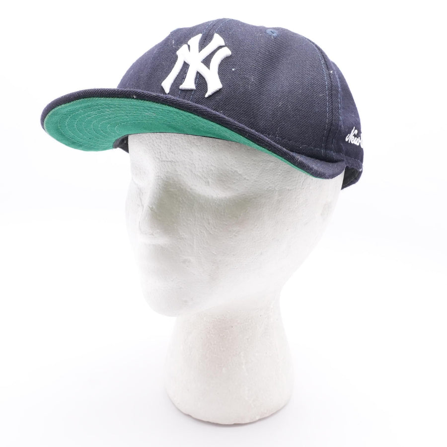 New York Yankees AirPods Case Cover - Navy