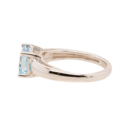 18K White Gold East To West Aquamarine Band