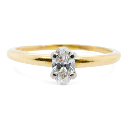 18K Gold Oval Solitaire Diamond Engagement Ring