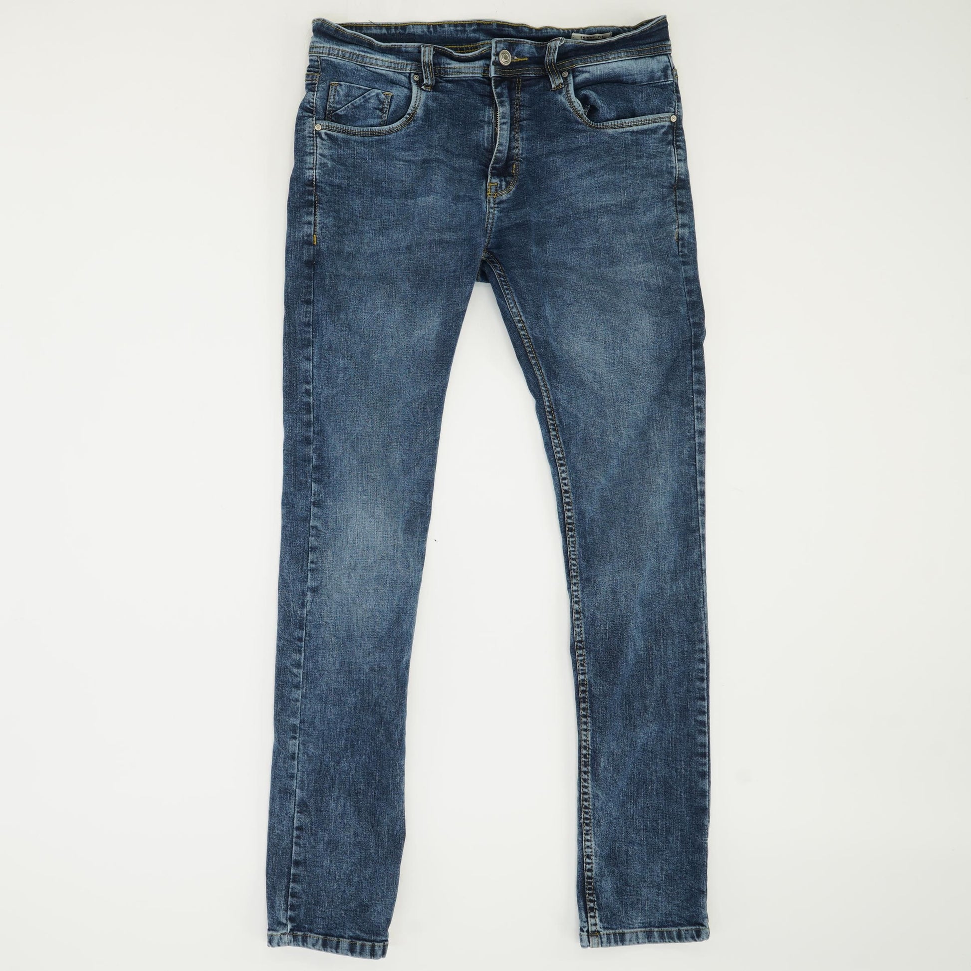 Solid Slim Jeans – Unclaimed Baggage