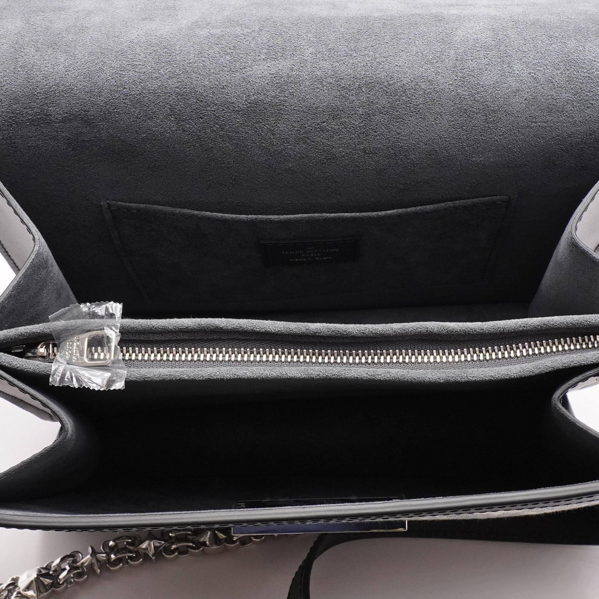 Dauphine MM Bag, Denim Textile Jacquard RFID Shoulder Bag – Unclaimed  Baggage