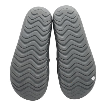 Gray Athletic Slide Sneaker