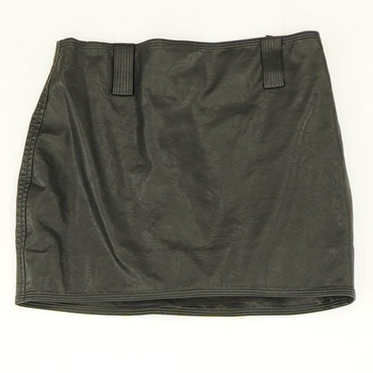 Black Solid Mini Skirt