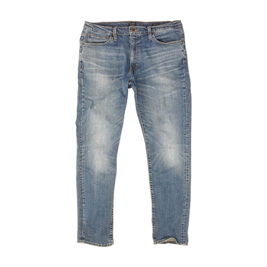 Blue Solid Straight Leg Jeans