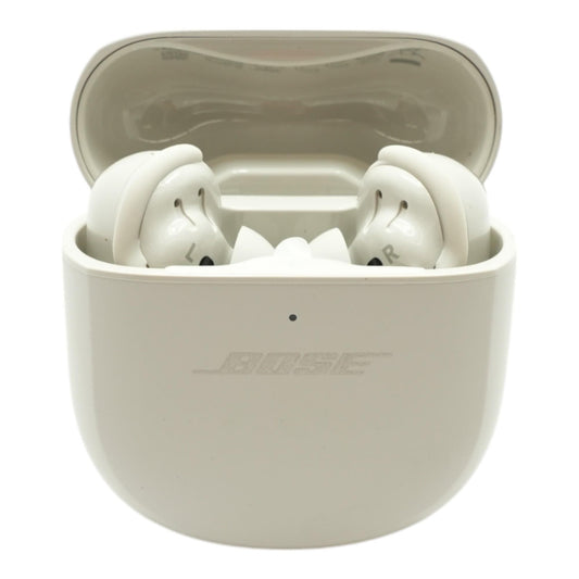 White Smoke QuietComfort Ultra Wireless Noise Cancelling Earbuds