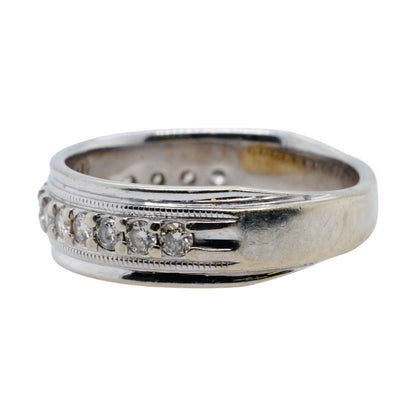 10K White Gold Round Diamond Band