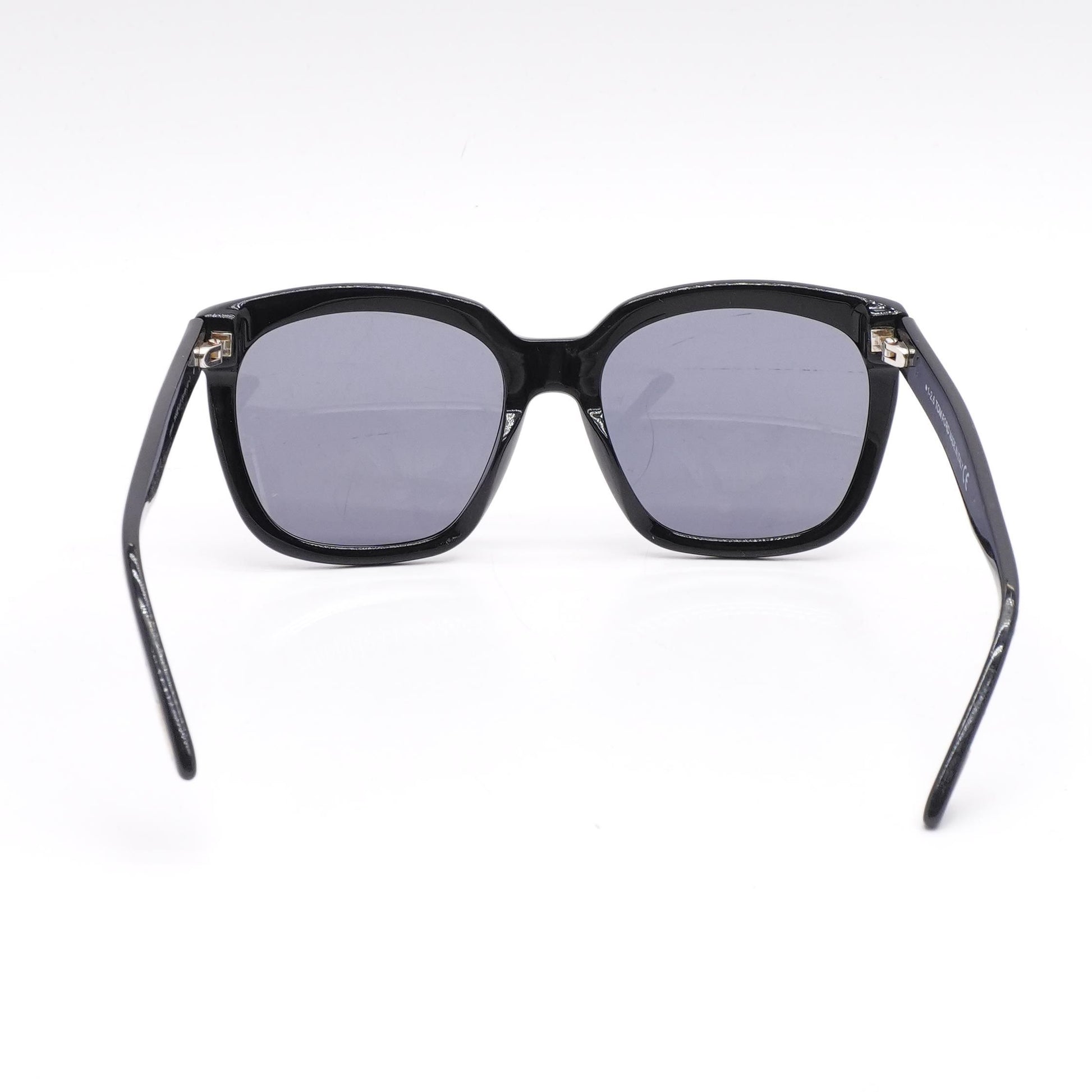 Louis Vuitton - Authenticated Sunglasses - Plastic Black for Women, Very Good Condition